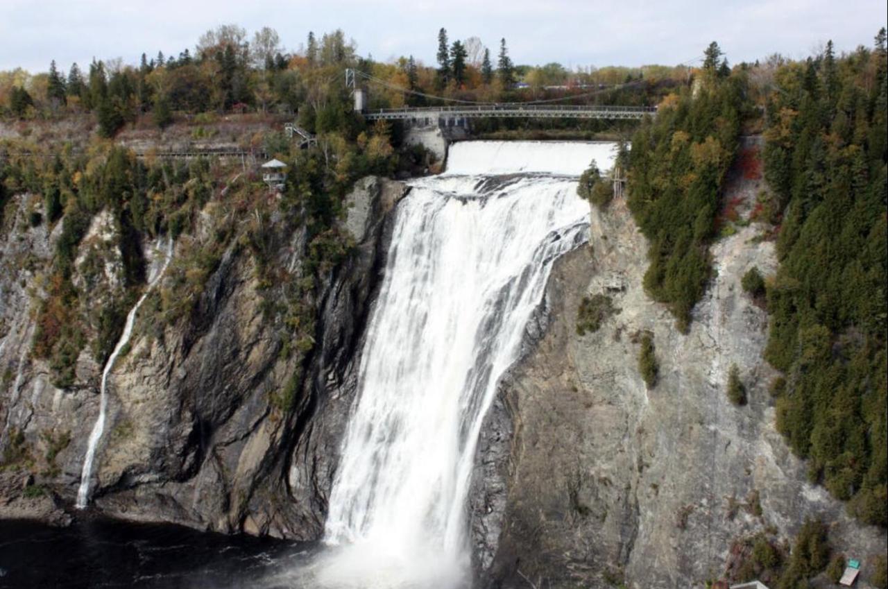 Initial - Citadin - Chutes-Montmorency Saint-Jean-de-Boischâtel Kültér fotó